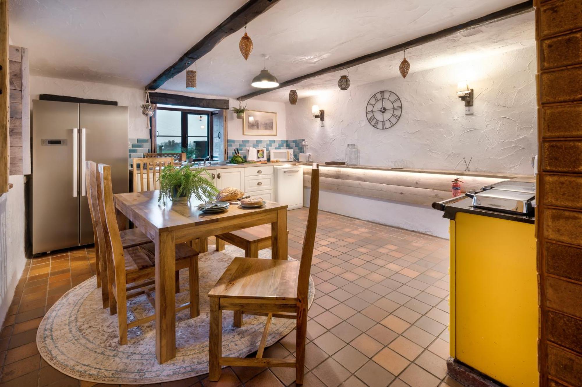 The Gilpin Farmhouse, Lake District Getaway Levens Exterior foto